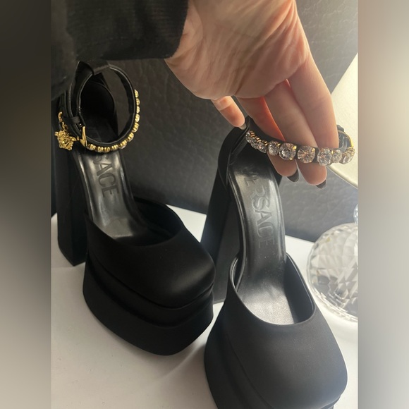 Versace Medusa Aevitas Platform Black - Picture 3 of 7